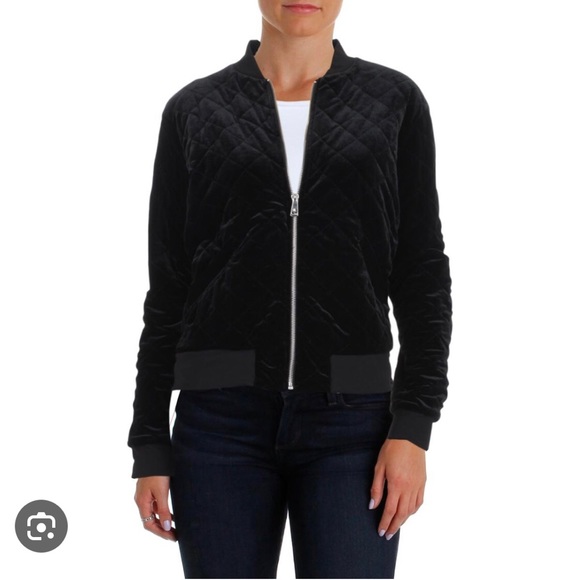 Lauren Ralph Lauren Jackets & Blazers - 🖤Ralph Lauren Velvet Jacket🖤